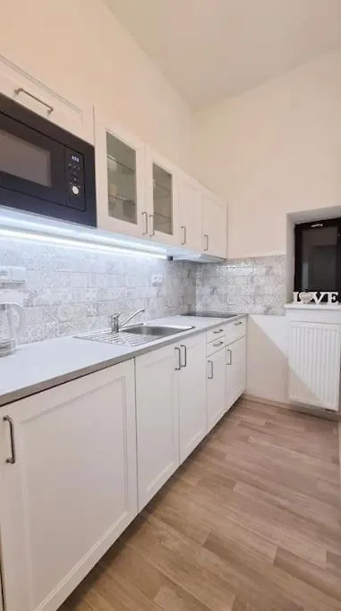 Apartment Finnem Rentals Pernerova Prague