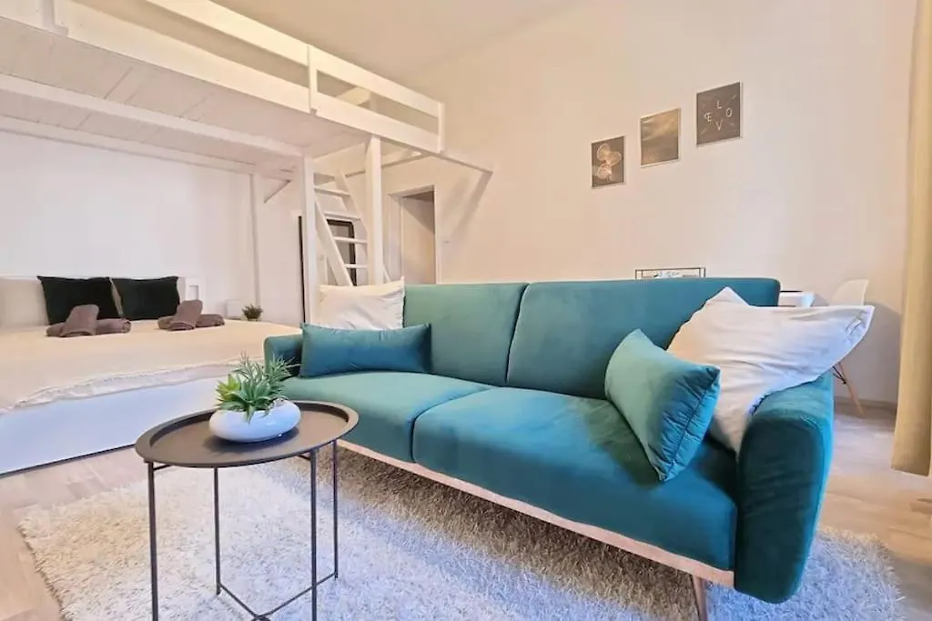Apartment Finnem Rentals Pernerova Prague Czech Republic